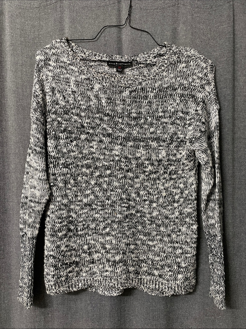 Rock & Republic Black & White Marled With Silver Sequins Scoopneck Sweater